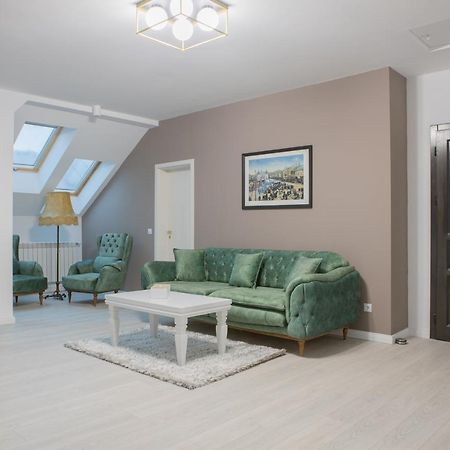 City Rooms Sighetu Marmatiei Bagian luar foto