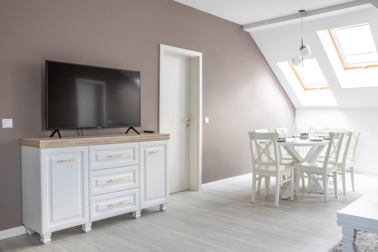 City Rooms Sighetu Marmatiei Bagian luar foto
